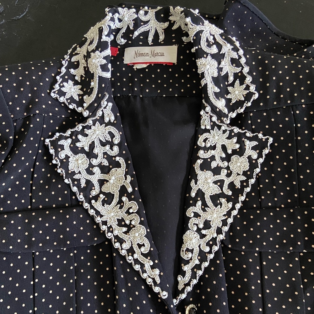 RARE BEADED VINTAGE VALENTINO DRESS - Picture 3 of 7